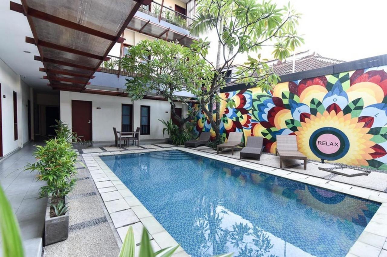 Hotel Reddoorz Near Legian Street Exterior foto